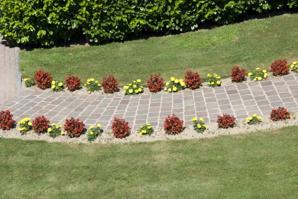 Cost of Garden Paving in Jersey City